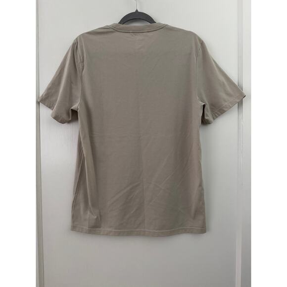 LL Bean Light Gray Slightly Fitted Shirt with Turquoise Graphic Size Small- Reg - Picture 6 of 7